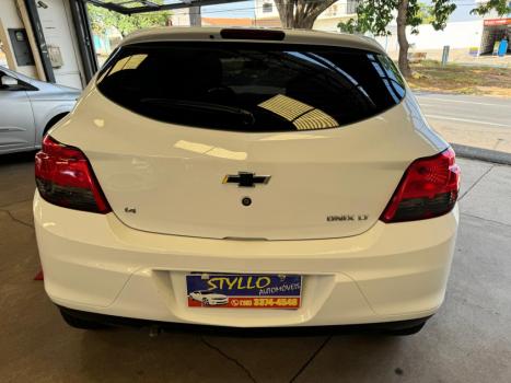 CHEVROLET Onix Hatch 1.0 4P FLEX LT, Foto 9