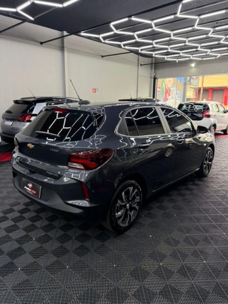 CHEVROLET Onix Hatch 1.0 12V 4P FLEX PREMIER 2 TURBO AUTOM�TICO, Foto 4