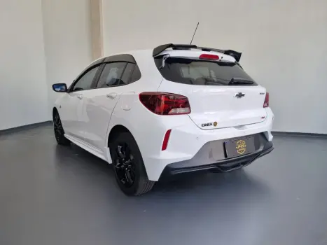 CHEVROLET Onix Hatch 1.0 12V 4P FLEX RS TURBO AUTOM�TICO, Foto 8