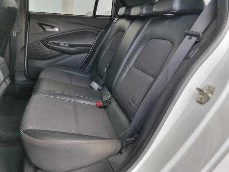 CHEVROLET Onix Hatch 1.0 12V 4P FLEX RS TURBO AUTOM�TICO, Foto 3