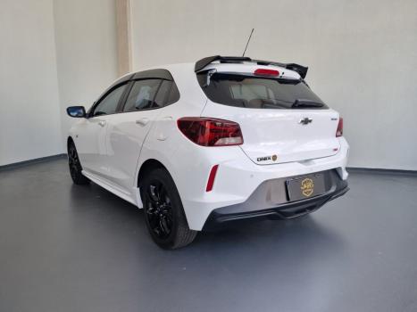 CHEVROLET Onix Hatch 1.0 12V 4P FLEX RS TURBO AUTOM�TICO, Foto 8