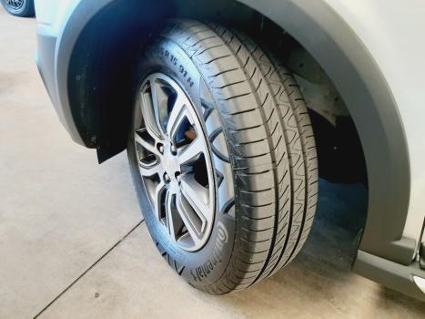 CHEVROLET Onix Hatch 1.4 4P FLEX ACTIV AUTOM�TICO, Foto 13