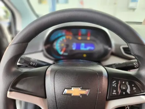 CHEVROLET Onix Hatch 1.0 4P FLEX LT, Foto 7