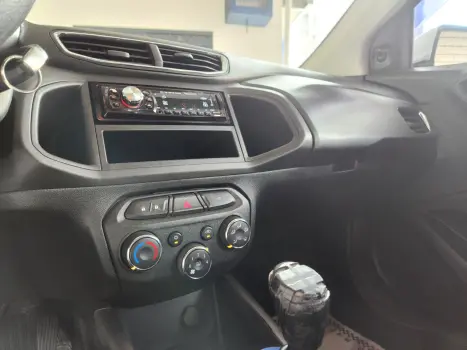 CHEVROLET Onix Hatch 1.4 4P FLEX LTZ, Foto 10