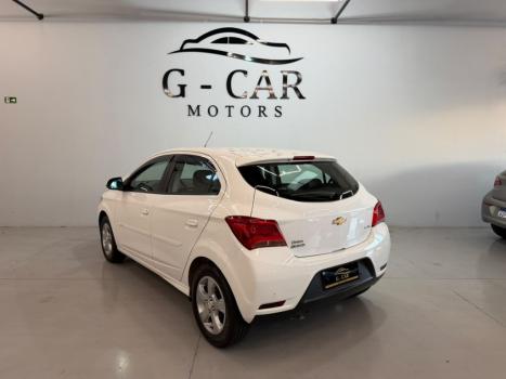 CHEVROLET Onix Hatch 1.4 4P FLEX LT, Foto 4