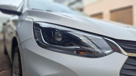 CHEVROLET Onix Hatch 1.0 12V 4P FLEX PREMIER 2 TURBO AUTOM�TICO, Foto 2