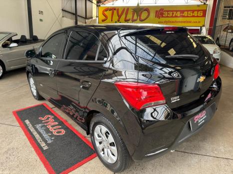 CHEVROLET Onix Hatch 1.0 12V 4P FLEX LT, Foto 18