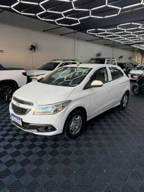 CHEVROLET Onix Hatch 1.0 12V 4P FLEX LT, Foto 1
