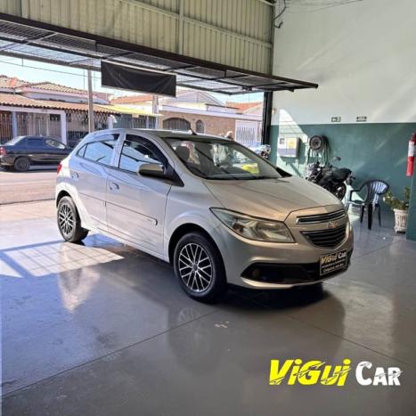 CHEVROLET Onix Hatch 1.0 12V 4P FLEX LT, Foto 2