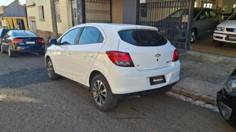 CHEVROLET Onix Hatch 1.4 4P FLEX LTZ, Foto 4