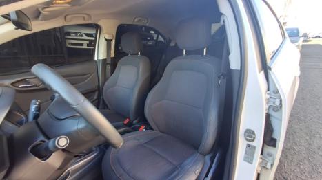 CHEVROLET Onix Hatch 1.4 4P FLEX LTZ, Foto 10