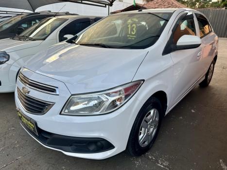 CHEVROLET Onix Hatch 1.0 4P FLEX LT, Foto 2