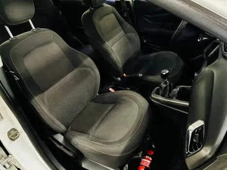 CHEVROLET Onix Hatch 1.4 4P FLEX LTZ, Foto 10