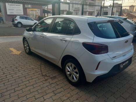 CHEVROLET Onix Hatch 1.0 4P FLEX LT2, Foto 4