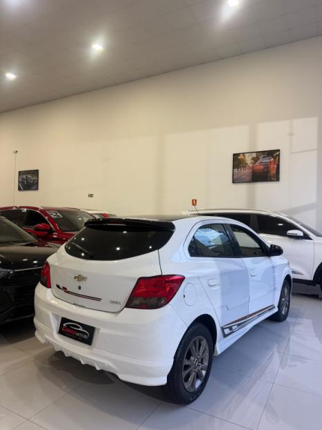 CHEVROLET Onix Hatch 1.4 4P FLEX EFFECT, Foto 2