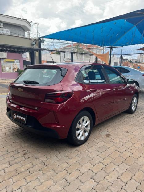 CHEVROLET Onix Hatch 1.0 4P FLEX LT2, Foto 5