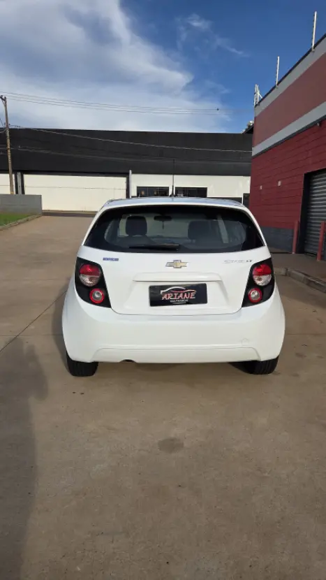 CHEVROLET Sonic Hatch 1.6 16V 4P LT FLEX AUTOM�TICO, Foto 7
