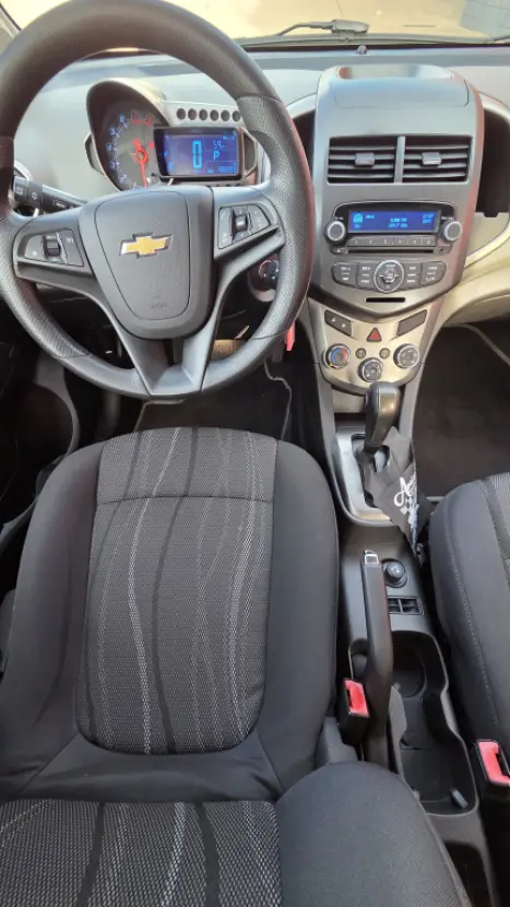 CHEVROLET Sonic Hatch 1.6 16V 4P LT FLEX AUTOM�TICO, Foto 11