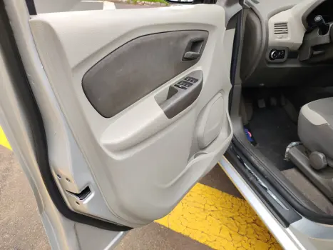 CHEVROLET Spin 1.8 4P FLEX LT, Foto 3