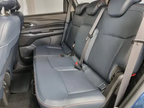 CHEVROLET Spin 1.8 4P FLEX PREMIER 7 LUGARES AUTOM�TICO, Foto 3