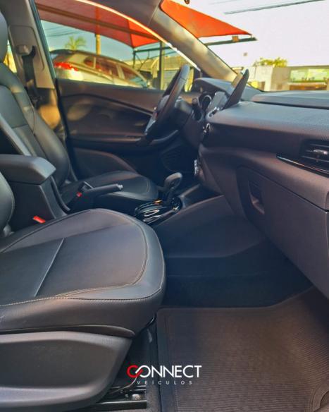 CHEVROLET Tracker 1.0 12V FLEX TURBO MIDNIGHT AUTOMÁTICO, Foto 9 CHEVROLET Tracker 1.0 12V FLEX TURBO MIDNIGHT AUTOMÁTICO, Foto 9