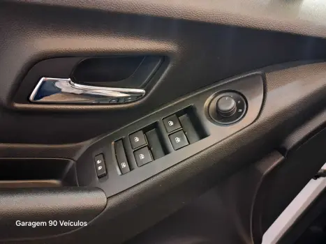 CHEVROLET Tracker 1.8 16V 4P FLEX LTZ AUTOM�TICO, Foto 12