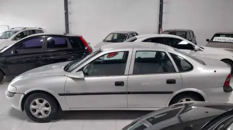 CHEVROLET Vectra Sedan 2.0 4P GLS, Foto 6