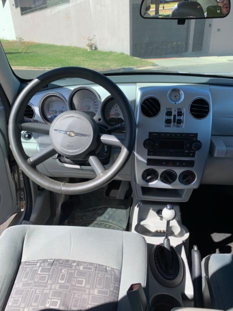 CHRYSLER PT Cruiser 2.4 16V 4P CLASSIC AUTOM�TICO, Foto 4