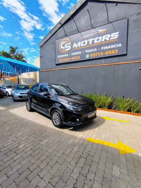 FIAT Argo 1.8 4P FLEX E.TORQ TREKKING AUTOMÁTICO, Foto 6 FIAT Argo 1.8 4P FLEX E.TORQ TREKKING AUTOMÁTICO, Foto 6