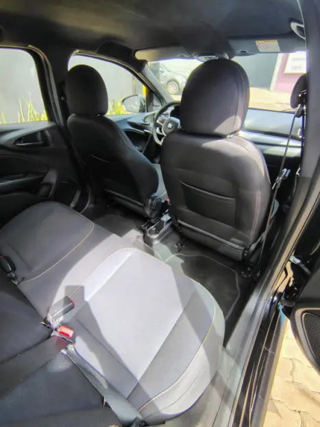 FIAT Argo 1.8 4P FLEX E.TORQ TREKKING AUTOMÁTICO, Foto 8 FIAT Argo 1.8 4P FLEX E.TORQ TREKKING AUTOMÁTICO, Foto 8