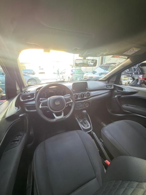 FIAT Argo 1.8 4P FLEX E.TORQ TREKKING AUTOM�TICO, Foto 9