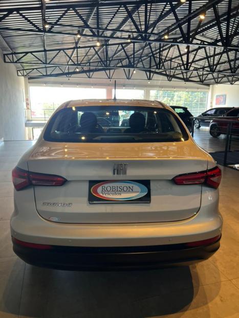 FIAT Cronos 1.3 4P FLEX, Foto 4