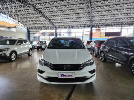 FIAT Cronos 1.3 4P FLEX DRIVE, Foto 2