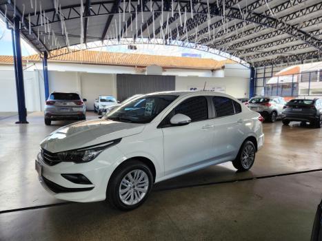 FIAT Cronos 1.3 4P FLEX DRIVE, Foto 3