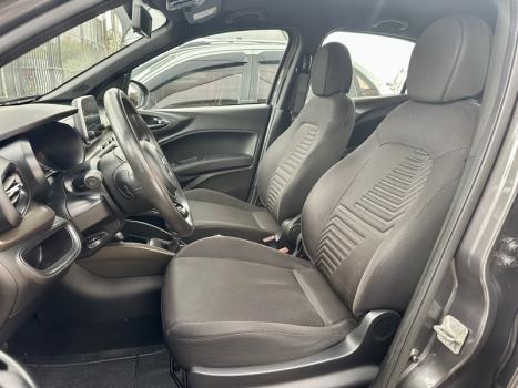 FIAT Cronos 1.3 4P FLEX DRIVE S-DESIGN AUTOM�TICO CVT, Foto 8