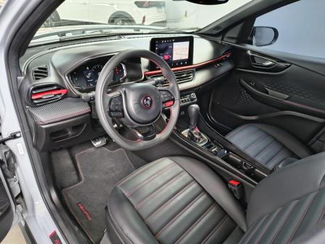 FIAT Fastback 1.3 16V 4P FLEX ABARTH TURBO 270 AUTOMÁTICO, Foto 6