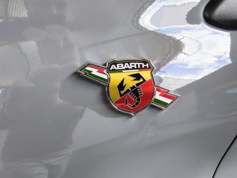 FIAT Fastback 1.3 16V 4P FLEX ABARTH TURBO 270 AUTOMÁTICO, Foto 11