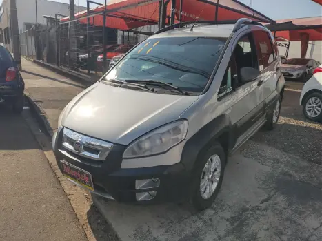 FIAT Idea 1.8 16V 4P ADVENTURE FLEX, Foto 6 FIAT Idea 1.8 16V 4P ADVENTURE FLEX, Foto 6