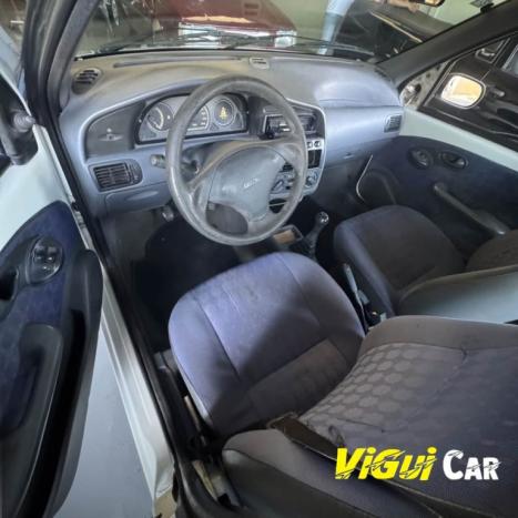 FIAT Palio 1.0, Foto 10