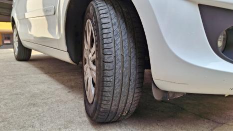 FIAT Palio 1.6 16V 4P FLEX ESSENCE, Foto 7