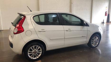 FIAT Palio 1.6 16V 4P FLEX ESSENCE, Foto 4