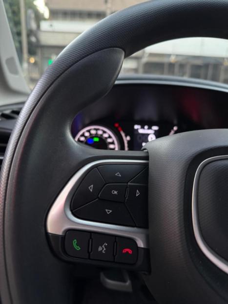 FIAT Pulse 1.0 12V 4P FLEX 200 DRIVE TURBO AUTOM�TICO CVT, Foto 19