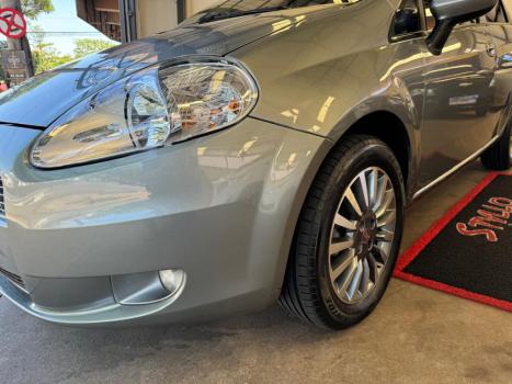 FIAT Punto 1.4 4P ELX FLEX, Foto 3