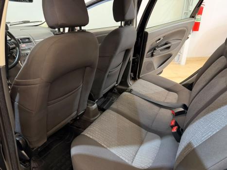 FIAT Punto 1.6 16V 4P ESSENCE FLEX, Foto 12