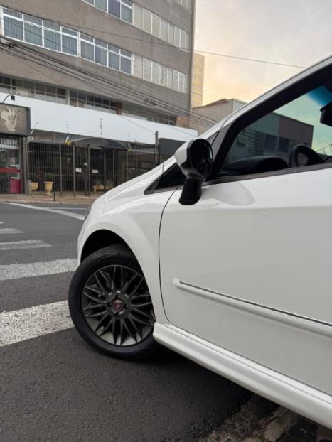 FIAT Punto 1.8 4P SPORTING FLEX, Foto 14