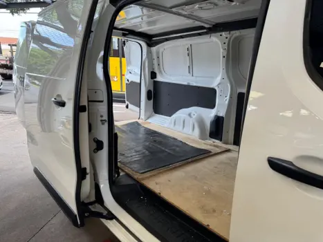 FIAT Scudo 1.5 3P BLUEHDI TURBO DIESEL CARGO, Foto 12