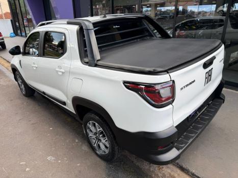 FIAT Strada 1.3 4P FIREFLY FLEX VOLCANO CABINE DUPLA AUTOM�TICO, Foto 4