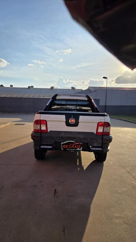 FIAT Strada 1.8 16V FLEX ADVENTURE CABINE ESTENDIDA DUALOGIC AUTOMATIZADO, Foto 6