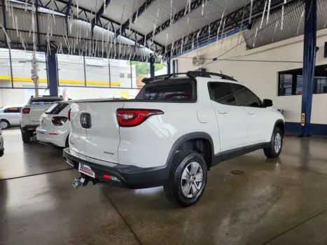 FIAT Toro 1.8 16V 4P FLEX FREEDOM AUTOM�TICO, Foto 4