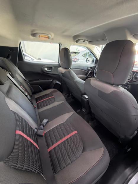 FIAT Toro 1.8 16V 4P FLEX FREEDOM AUTOM�TICO, Foto 7
